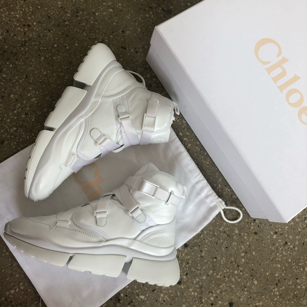 CHLOES LEATHER SONNIE TRAINERS